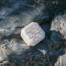 Load image into Gallery viewer, Ocean Diamond Flo