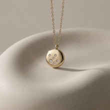 Load image into Gallery viewer, Ocean Shimmer Necklace