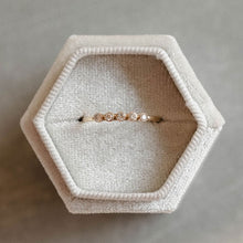 Load image into Gallery viewer, Five Ocean Diamond Ring