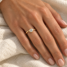Load image into Gallery viewer, The 0.50ct Diamond Flo Ring