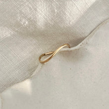Load image into Gallery viewer, 9ct gold fine ripple ring satin finish
