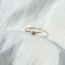 Load image into Gallery viewer, Champagne diamond ring
