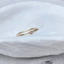 Load image into Gallery viewer, Champagne Ocean Diamond ring
